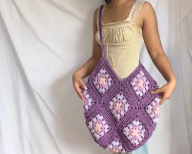 FREE Granny Square Tote Bag Pattern