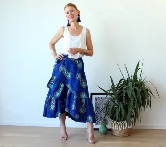 Flowing wrap skirt with ruffle \