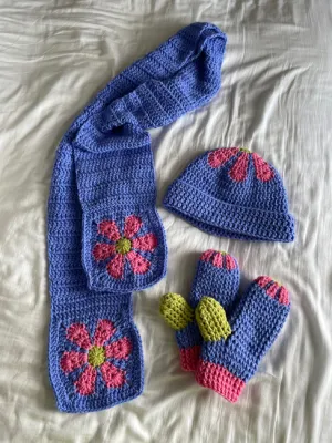 Retro flower winter set (hat, scarf, mittens)