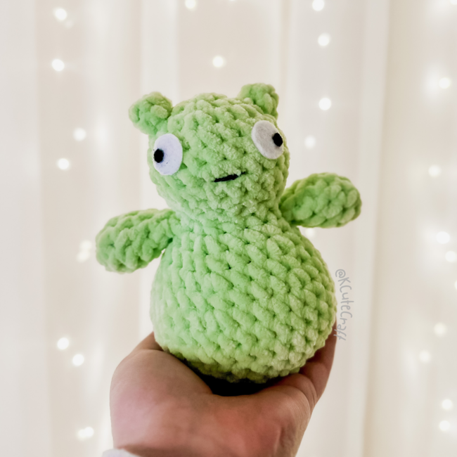 Kuchi Kopi from Bob's Burgers Amigurumi Crochet (Pattern Only) - Ollie +  Holly