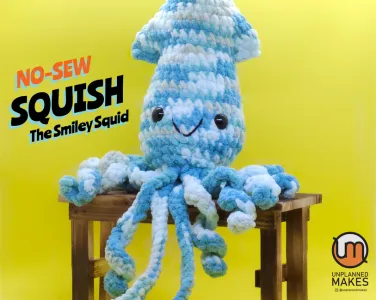 [No-Sew] Squish the Smiley Squid