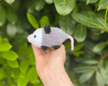 No Sew Opossum: Crochet pattern