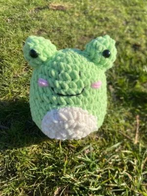 frog squishmallow crochet pattern