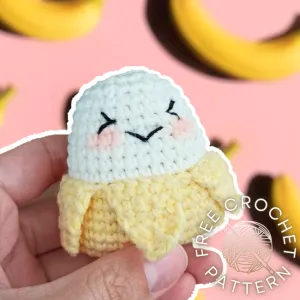 Happy Banana Keychain Free Amigurumi Pattern