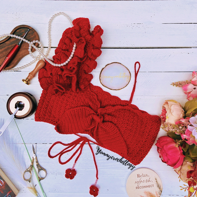 Rosi Ruffled Sleeve Bralette: Crochet pattern