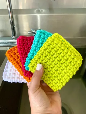 Easy Pot and Dish Scrubber Free Crochet Pattern - OkieGirlBling'n'Things