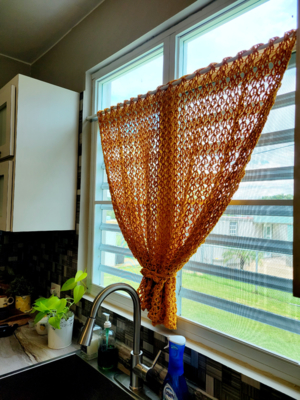 Lacey Farmhouse Kitchen Curtain