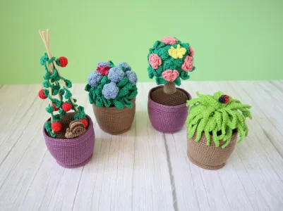 Garden Plants Amigurumi