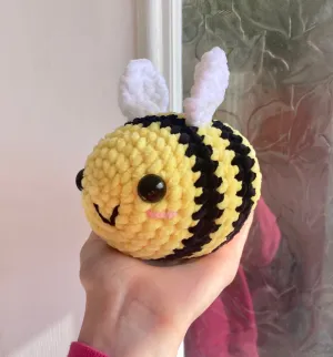 Crochet medium Bee pattern