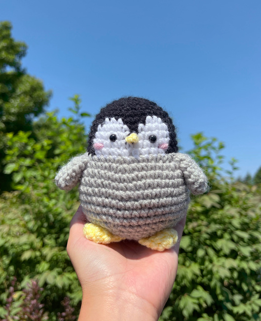 Crochet Chunky Penguin Amigurumi Pattern 