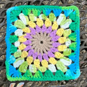 Lovely Sunflower Granny Square