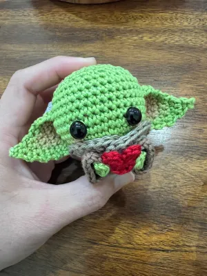 Baby Yoda with heart