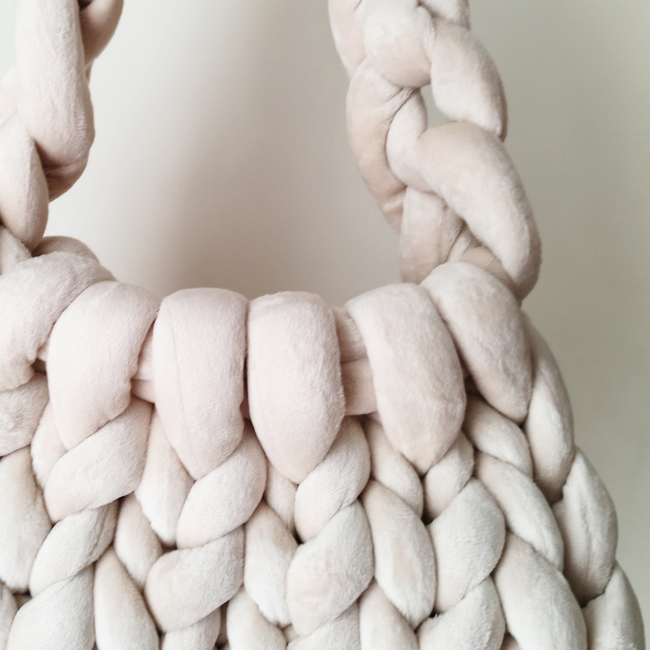 Cloud Bag Chunky yarn: Knitting pattern