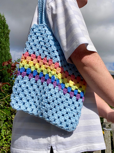 Rainbow Tote Bag: Crochet pattern