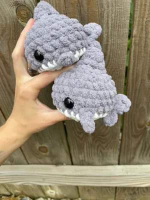 No-Sew Pocket Shark