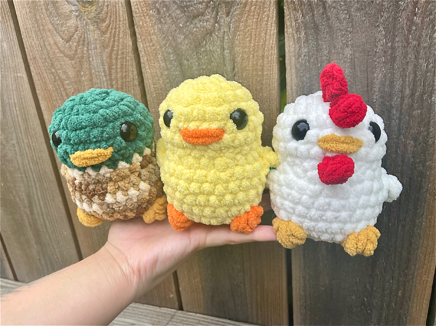 No Sew Bird Pack: Crochet pattern