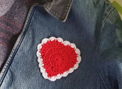 Valentine Lacy Heart Applique