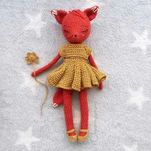 Alicia, the fox doll.