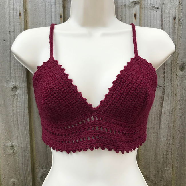 Made this cute bralette in under 10 hours! Pattern in comments : r/Brochet