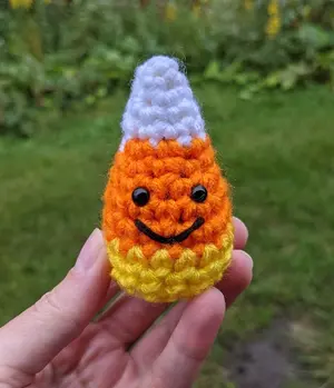 Mini Candy Corn