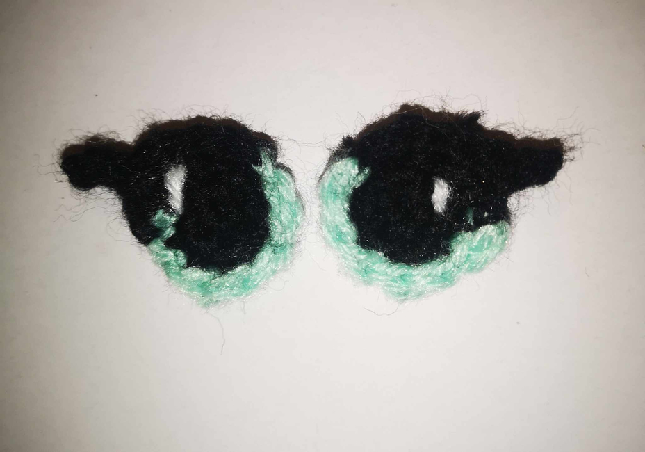 FREE cute eyes: Crochet pattern