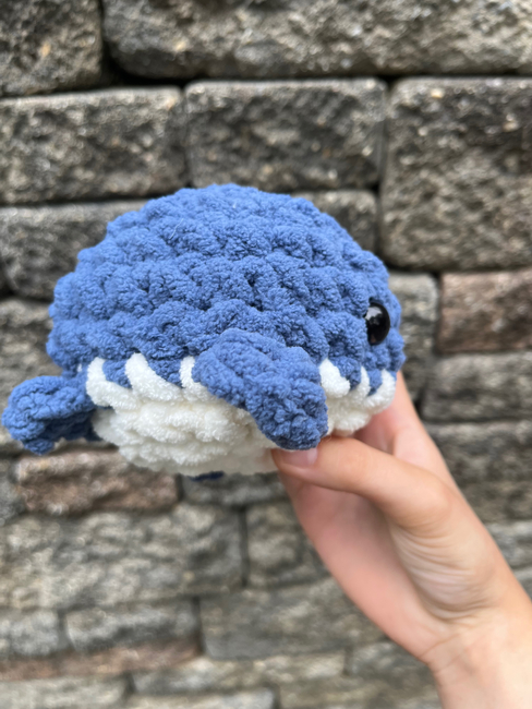 Free Whale Crochet Pattern - Amigurumi by DIY Fluffies