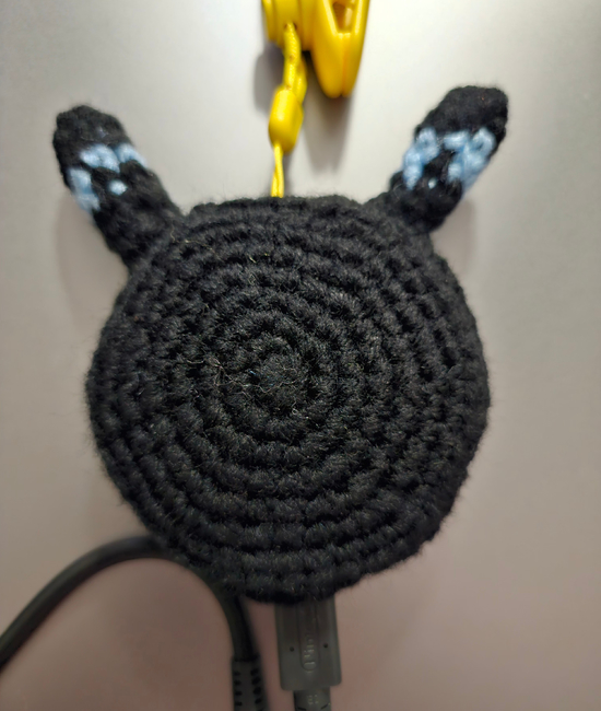 Pokemon Go Plus Cover: Crochet pattern