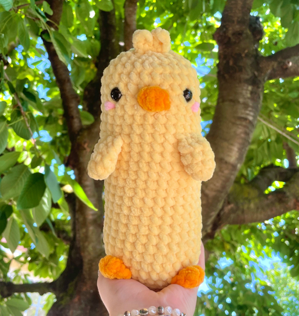 Mabel Chicken CROCHET PATTERN -  Sweden