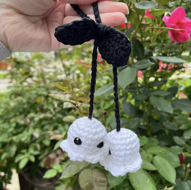 Handmade Crochet Honey Bee Car Mirror Charm, Amigurumi Car