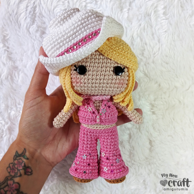 Crochet Barbie Clothes and Accessories Amigurumi Pattern