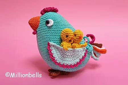 Amigurumi Mommy Chicken And Chicklets