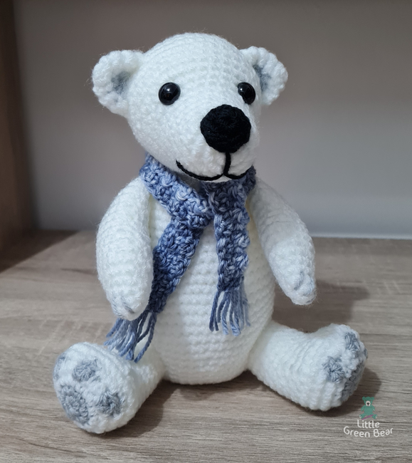 Polar the Plushie Penguin: Crochet pattern | Ribblr