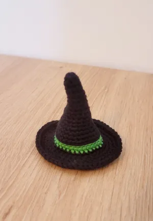 Mini witch hat