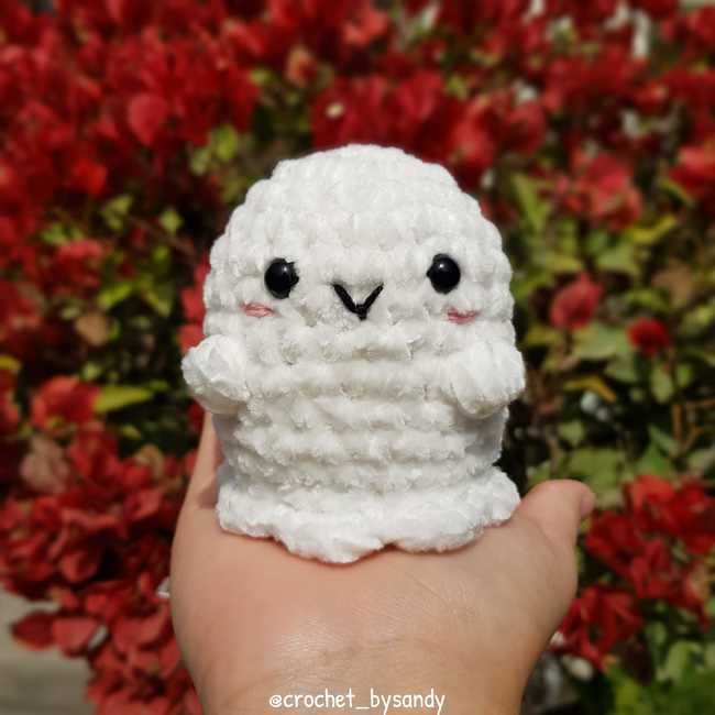 FREE Baby ghost NoSew: Crochet pattern | Ribblr