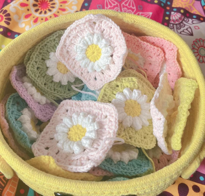 How to Crochet A Granny Square Blanket - Daisy Cottage Designs