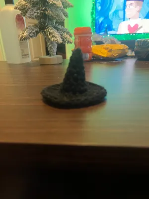 Amigurumi Witch Hat (No Sew)