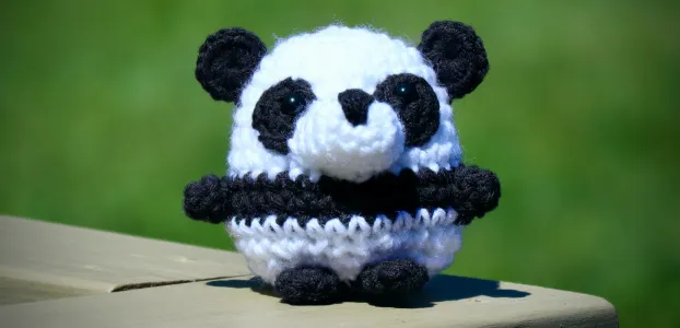 Mini Panda Amigurumi