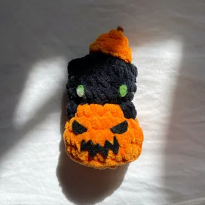 Pumpkin Kitty (low-sew)
