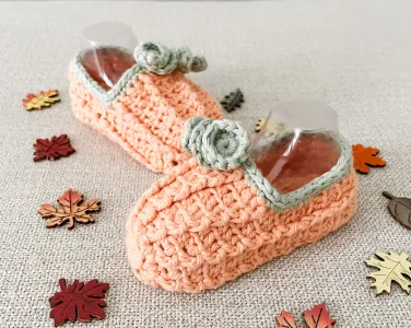 Little Pumpkin Textured Baby Booties