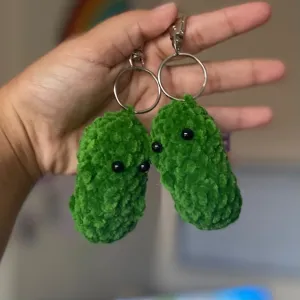 Pickle keychain