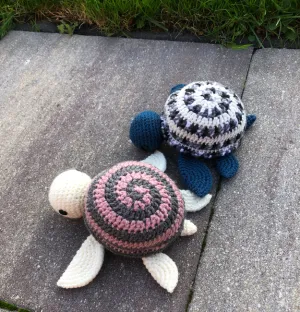 Twisty Turtle (no-sew)