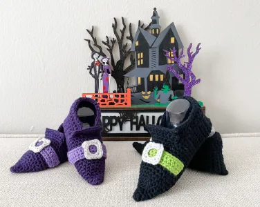 Witch Costume Baby Booties
