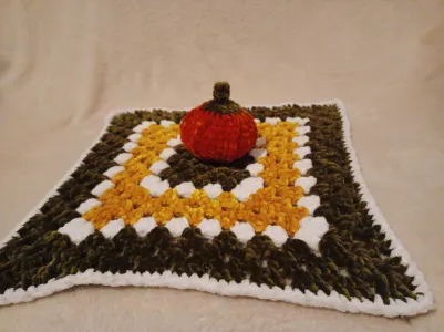 No Sew Pumpkin with Fall Lovey