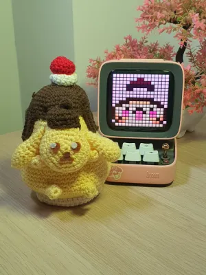 pompompurin stuck in a pudding