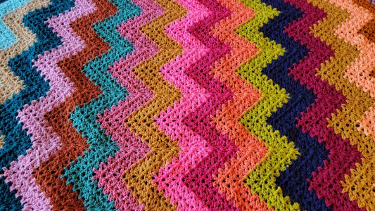 Peaks & Valleys Blanket