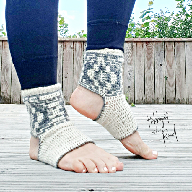 Asana Yoga Socks pattern by Ashley Edmonds