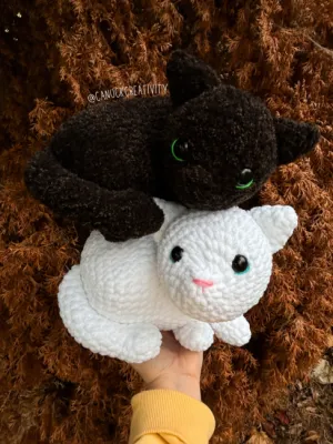 Midnight the Cat Crochet Pattern