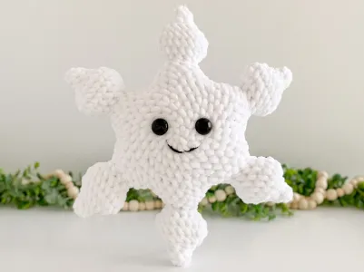 Plush Snowflake Pattern