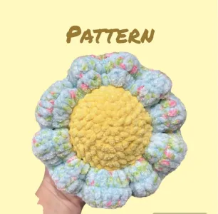 Easy Plush Crochet Flower Amigurumi