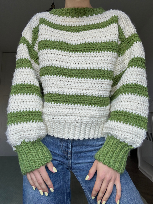 Chunky Striped Crochet Sweater: Crochet pattern